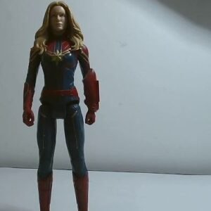 مجسم شخصية كابتن مارفل - Captain Marvel Action Figure