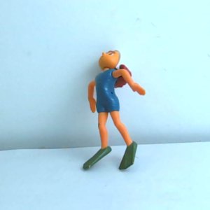 مجسم شخصية غواص بلاستيكي صغير